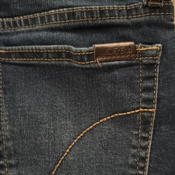 Classic Joe's Jeans - Picture 5 of 6